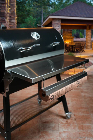 Custom Front Shelves